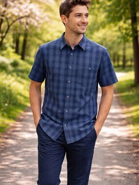 NWT Lake & Trail Short Sleeve Shirt SM